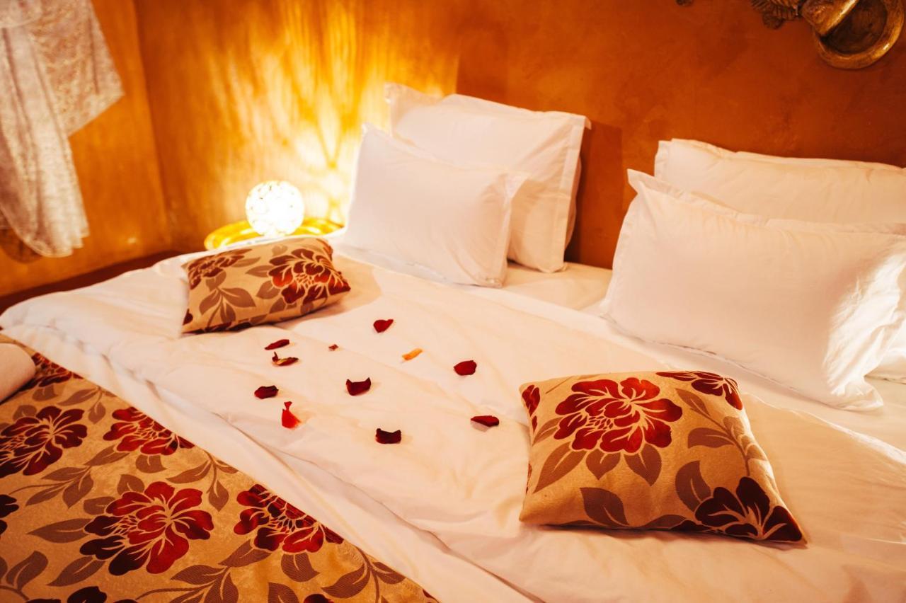 Kasbah Rayane Ait Ben Haddou Hotel ภายนอก รูปภาพ